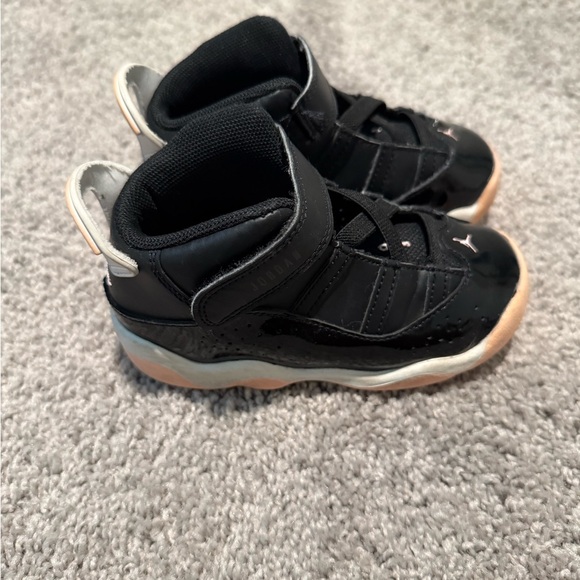 Jordan Nike Kids Black and pink 8c Sneakers - Picture 1 of 5